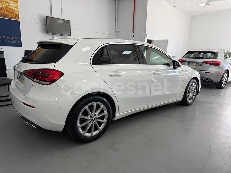 Usado Mercedes A200 163 CV (119 kW) 2020 Blanco Berlina