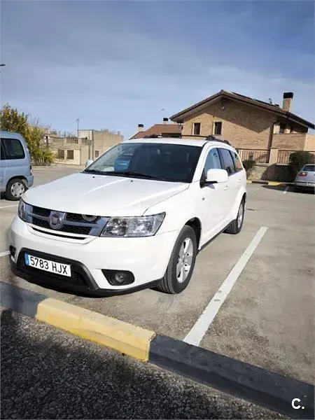 Usado Fiat Freemont Lounge 170 CV (125 kW) 2012 Blanco SUV