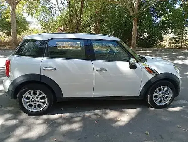 Usado Mini Countryman 90 CV (66 kW) 2012 Blanco SUV