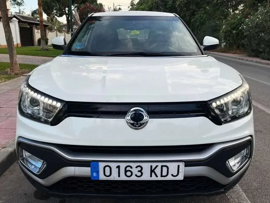 Usado SsangYong XLV 128 CV (94 kW) 2017 Blanco SUV