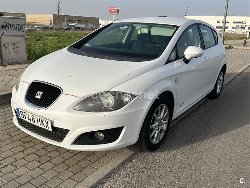Usado Seat Leon Copa 105 CV (77 kW) 2012 Blanco Berlina