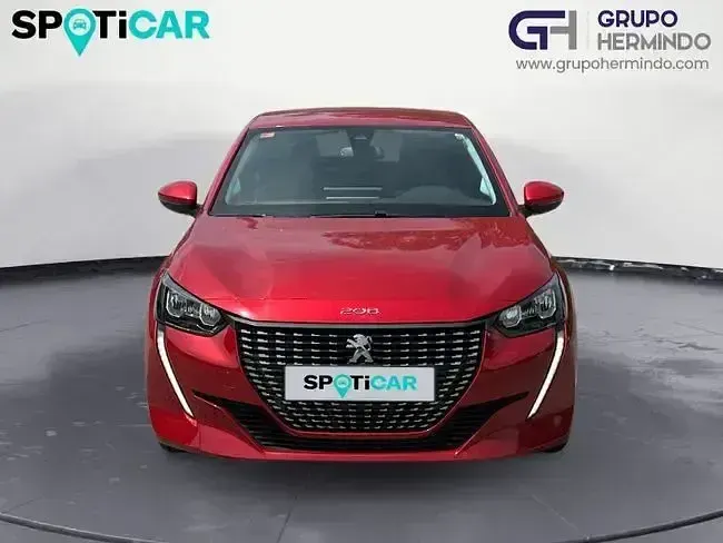 Usado Peugeot 208 Allure 100 CV (73 kW) 2021 Rojo Utilitario
