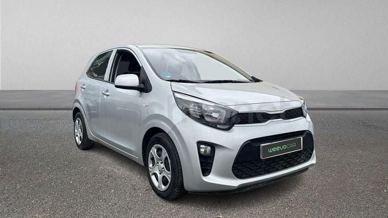 Usado Kia Picanto 67 CV (49 kW) 2024 Gris / plata Utilitario