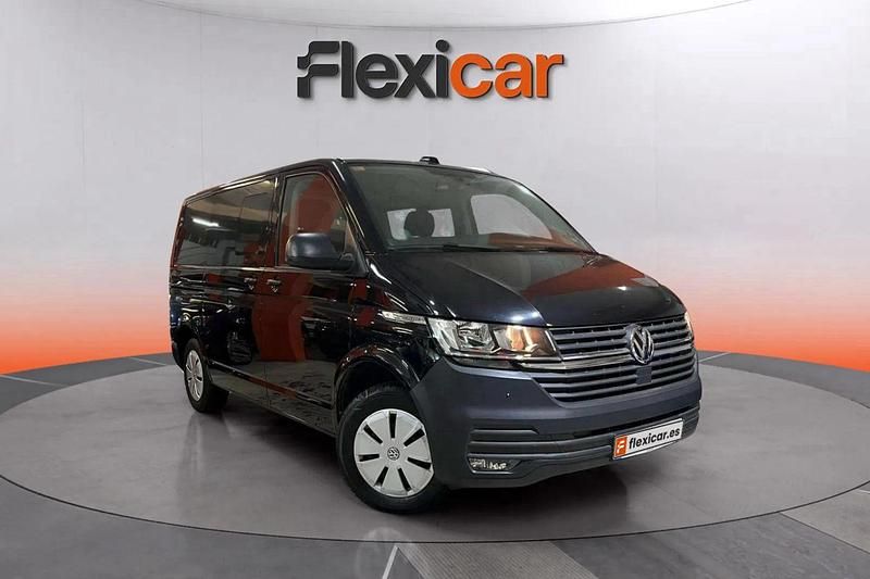 Negro Usado 2023 VW Caravelle Monovolumen | 32.390 € (Super precio) - Imagen 1/4