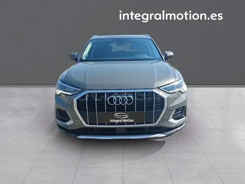 Usado Audi Q3 Advanced Plus 150 CV (110 kW) 2022 Verde SUV