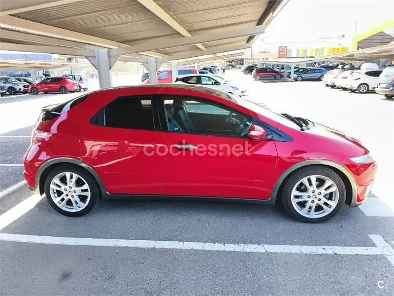 Usado Honda Civic Executive 140 CV (102 kW) 2012 Granate Berlina
