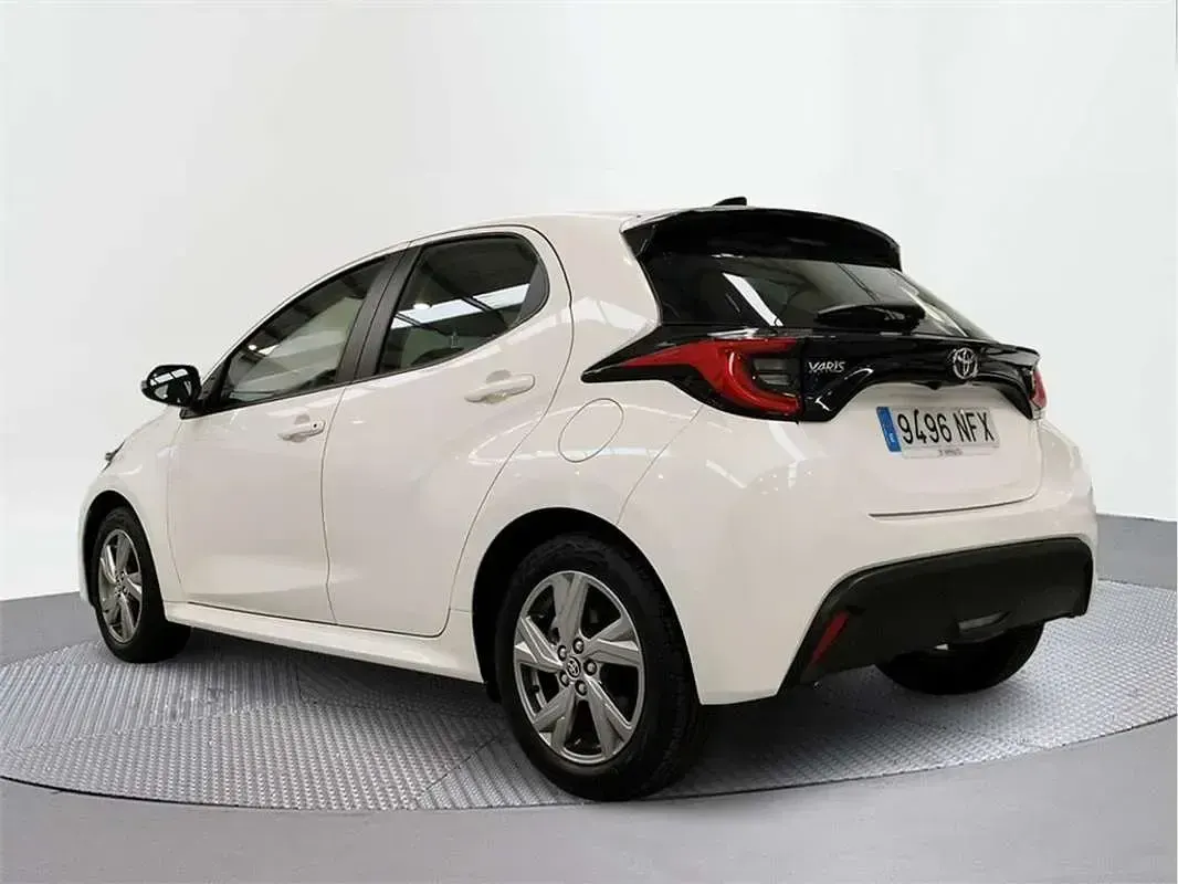 Usado Toyota Yaris Active 116 CV (85 kW) 2025 Utilitario