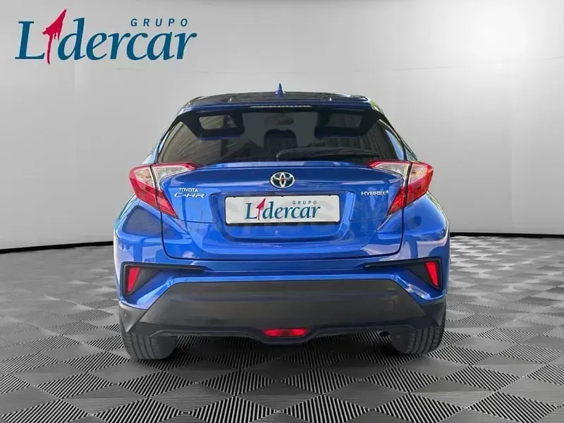 Usado Toyota C-HR Advance 122 CV (89 kW) 2019 Azul SUV