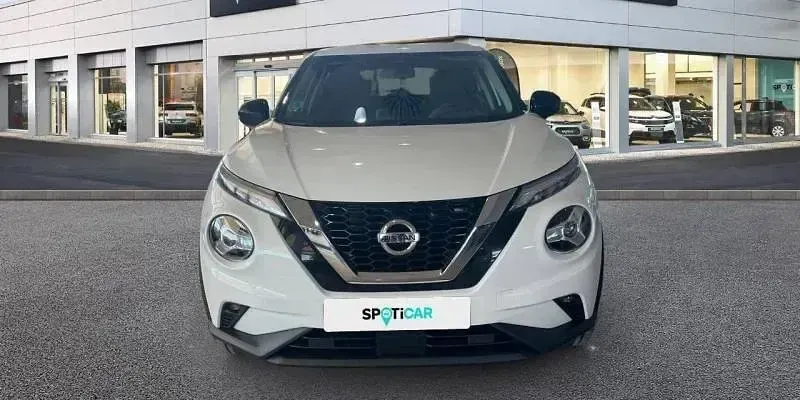 Usado Nissan Juke Acenta 114 CV (83 kW) 2021 Blanco SUV