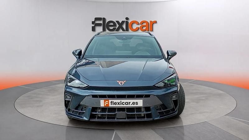 Usado Cupra Leon 150 CV (110 kW) 2025 Gris Familiar