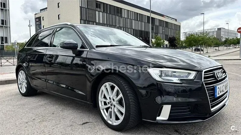 Używany Audi A3 150 KM (110 kW) 2017 Czarny Sedan/Limuzyna