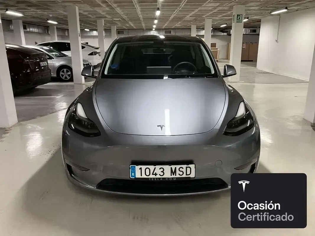 Usado Tesla Model Y Long Range AWD 189 kW (258 CV) 2024 Plateado SUV