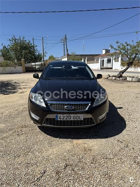 Negro Usado 2008 Ford Mondeo Titanium Berlina | 5000 € (Precio justo) - Imagen 1/4