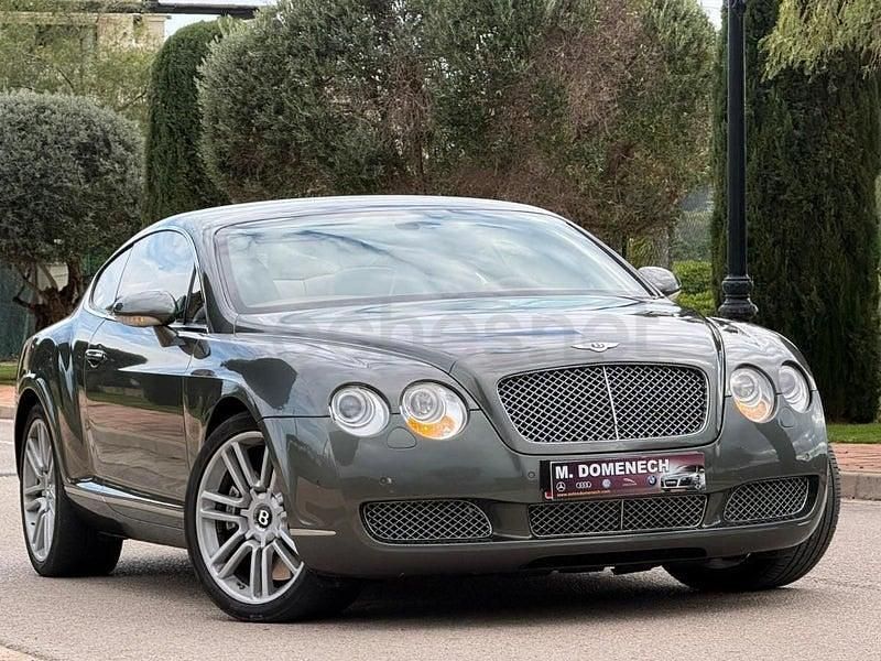 Usado Bentley Continental GT 560 CV (411 kW) 2004 Gris / plata Coupe