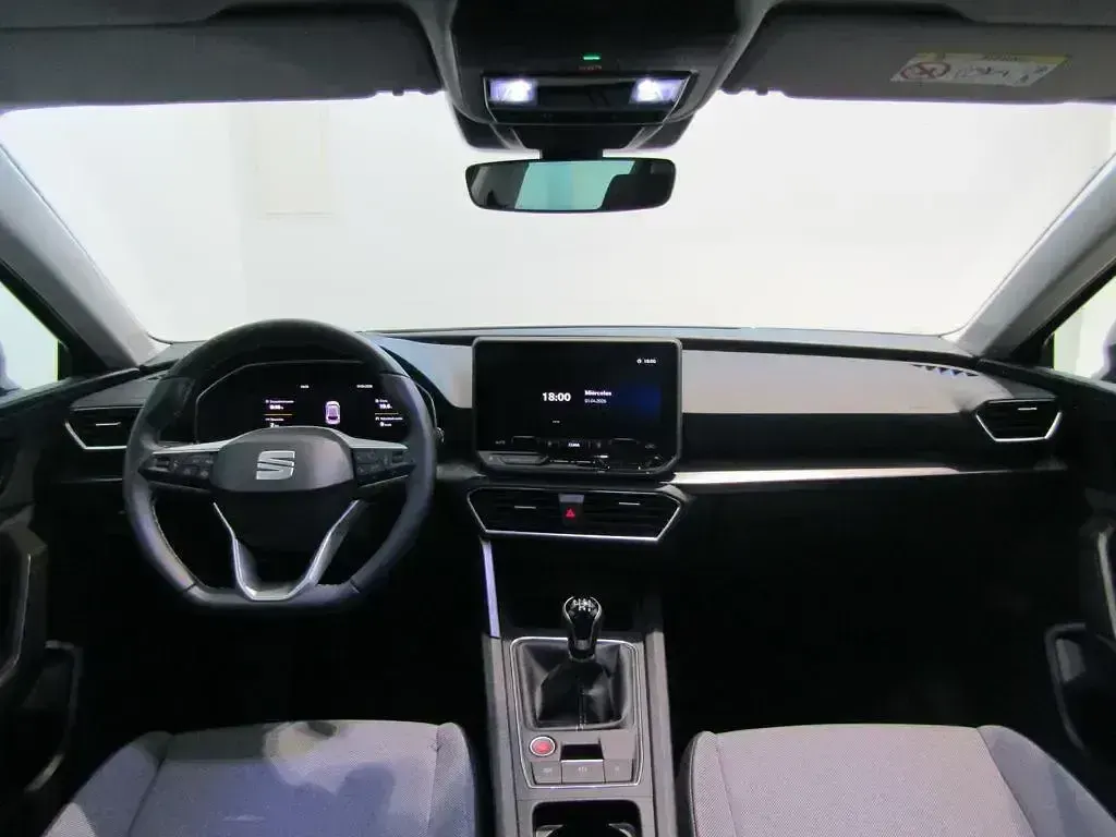 Nuevo Seat Leon Style 116 CV (85 kW) 2026 Gris