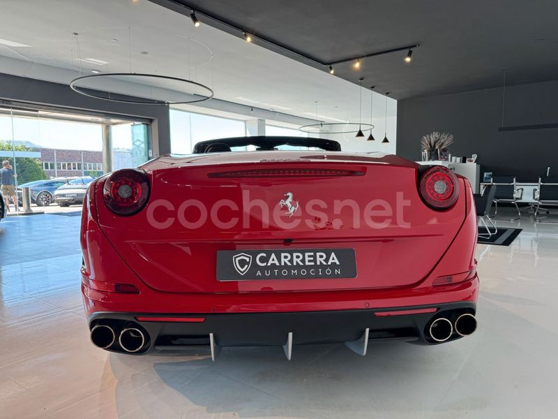 Usado Ferrari California 560 CV (411 kW) 2014 Rojo Descapotable