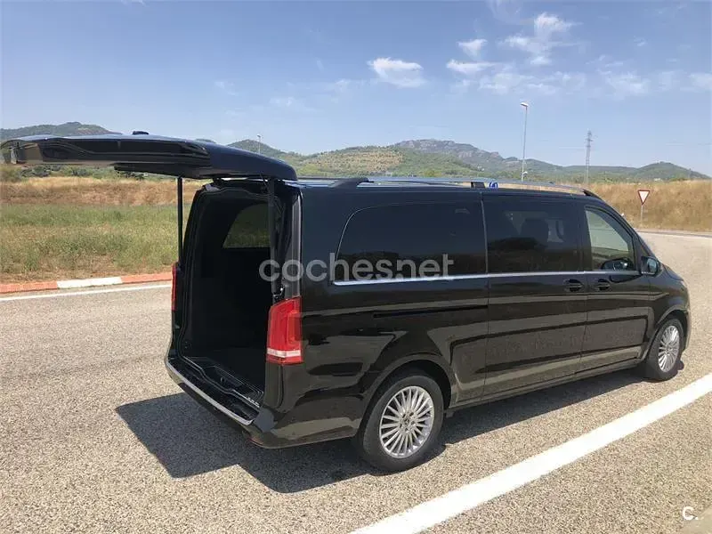 Usado Mercedes V250 Avantgarde 204 CV (150 kW) 2020 Negro Monovolumen
