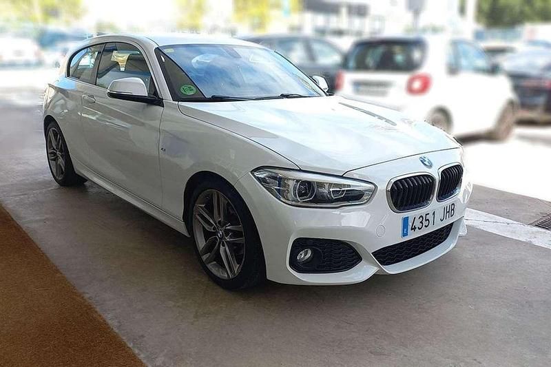 Usado BMW 116 116 CV (85 kW) 2015 Blanco Utilitario