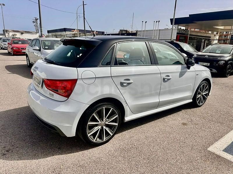 Usado Audi A1 Sportback Attraction 95 CV (69 kW) 2016 Blanco Utilitario