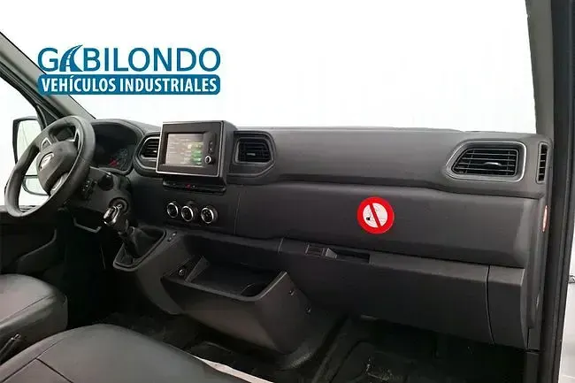 Usado Renault Master 135 CV (99 kW) 2021 Blanco Monovolumen