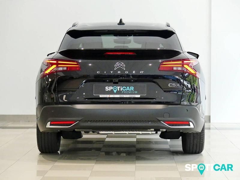 Usado Citroën C5 X Shine 225 CV (165 kW) 2022 Negro Familiar