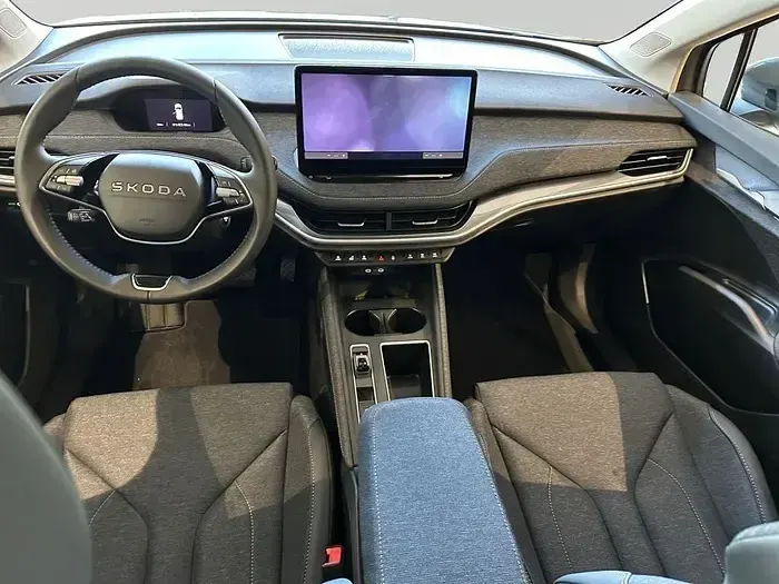Usado Skoda Elroq 150 kW (204 CV) 2026 Gris SUV