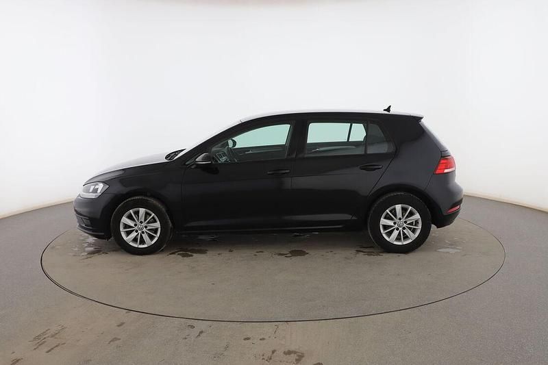 Usado VW Golf VII 116 CV (85 kW) 2019 Negro Utilitario