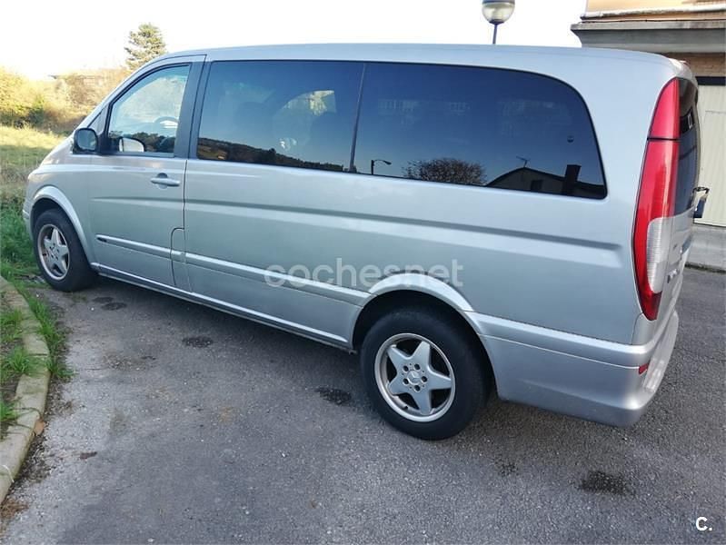 Usado Mercedes Viano 150 CV (110 kW) 2005 Gris / plata Monovolumen