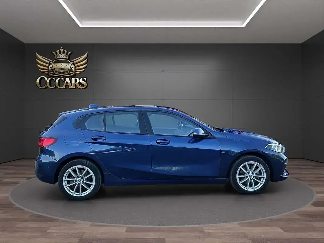 Usado BMW 116 M Sport 116 CV (85 kW) 2022 Azul Utilitario