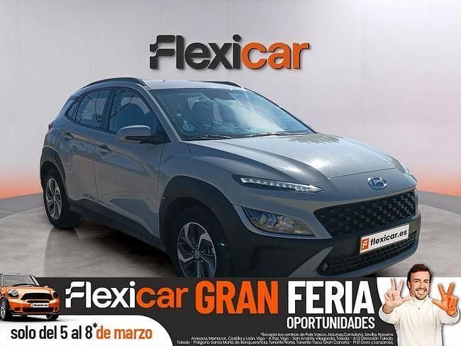 Usado Hyundai Kona Style 141 CV (103 kW) 2023 Gris SUV