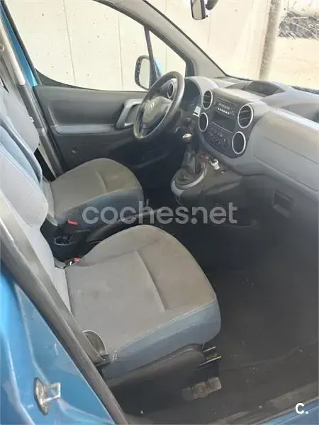 Usado Citroën Berlingo 90 CV (66 kW) 2011 Azul Monovolumen