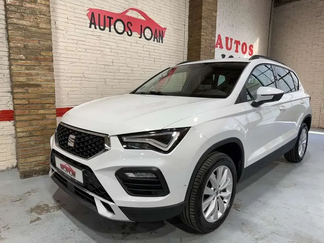Usado Seat Ateca Style 116 CV (85 kW) 2022 Blanco SUV