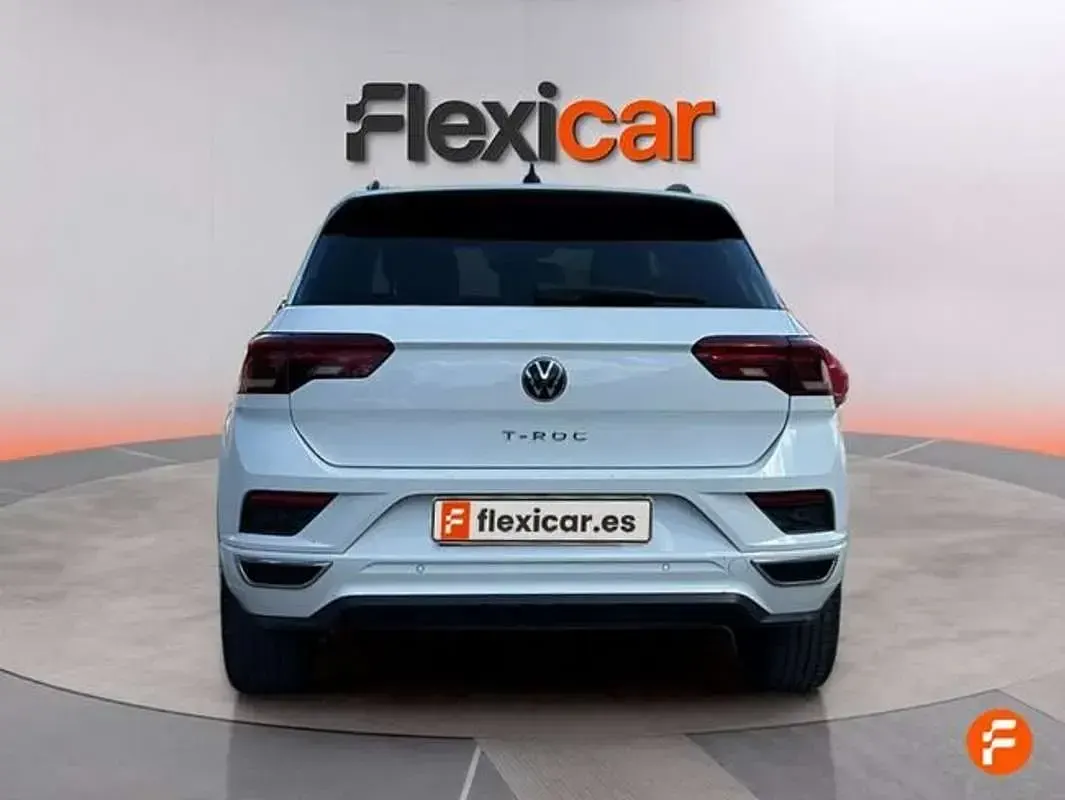 Usado VW T-Roc Advance 116 CV (85 kW) 2022 Blanco SUV