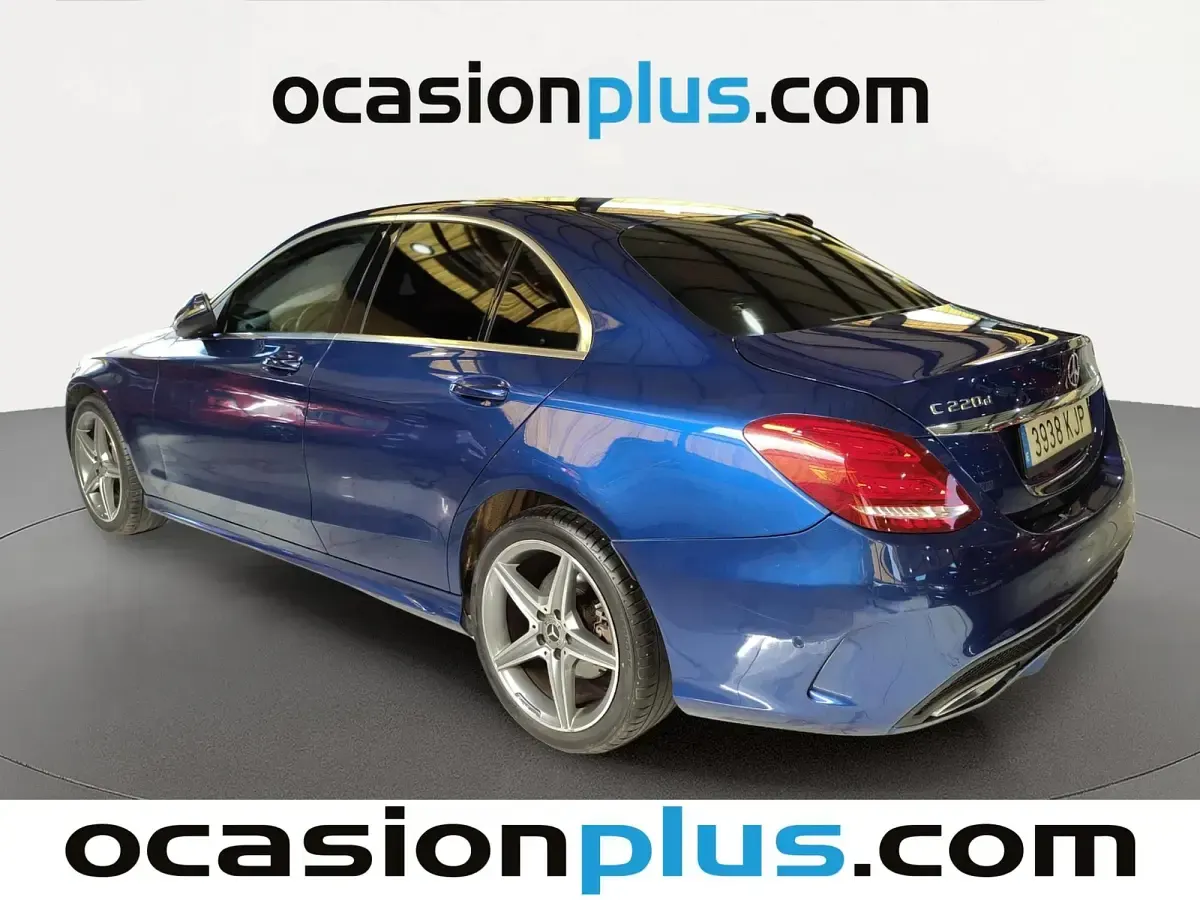 Usado Mercedes C220 AMG 170 CV (125 kW) 2018 Azul Berlina