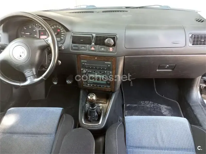 Usado VW Golf IV GTI 150 CV (110 kW) 2002 Negro Berlina
