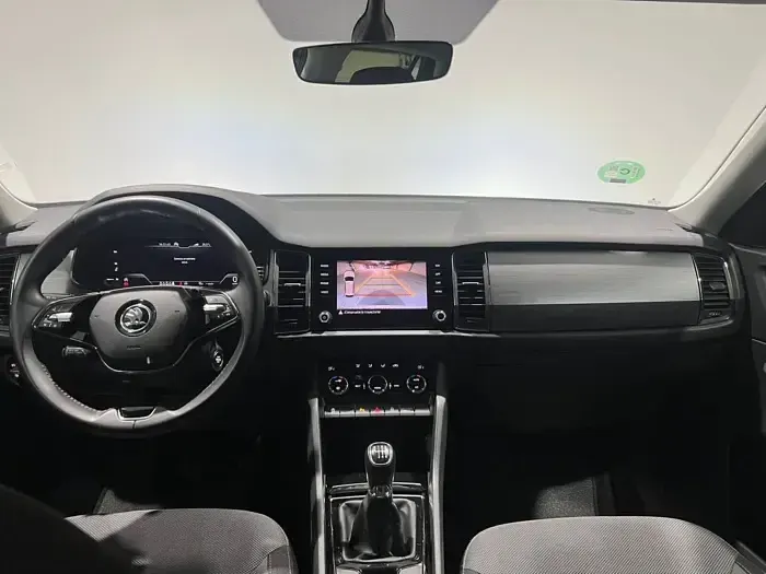 Usado Skoda Kodiaq Ambition 150 CV (110 kW) 2021 Gris SUV