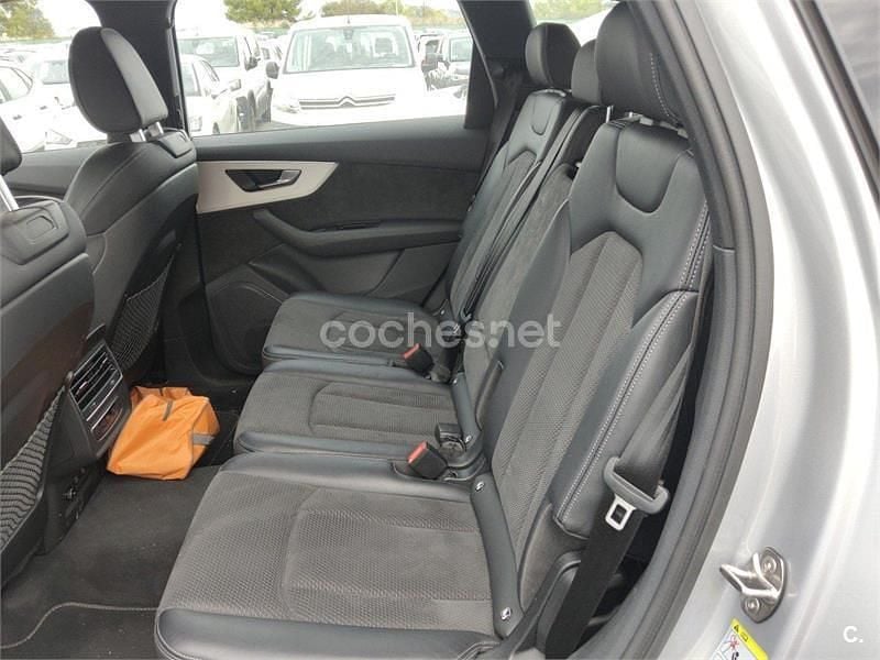 Usado Audi Q7 S-Line 462 CV (339 kW) 2021 Gris / plata SUV