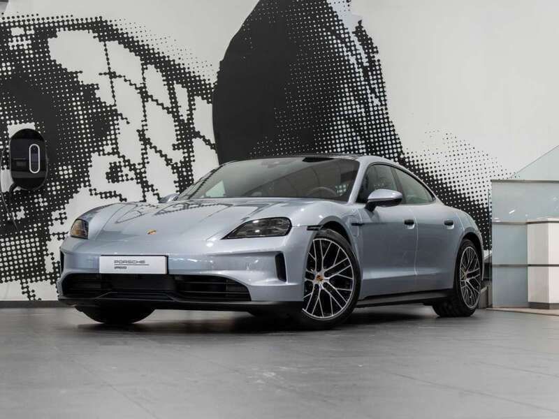 Gris Usado 2025 Porsche Taycan Berlina | 122.787 € - Imagen 1/4
