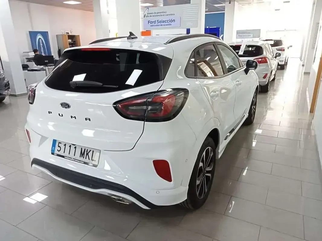 Usado Ford Puma Titanium 125 CV (91 kW) 2023 Blanco SUV