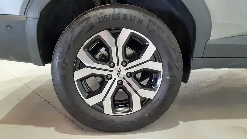 Usado Dacia Bigster Expression 140 CV (102 kW) 2025 Gris SUV