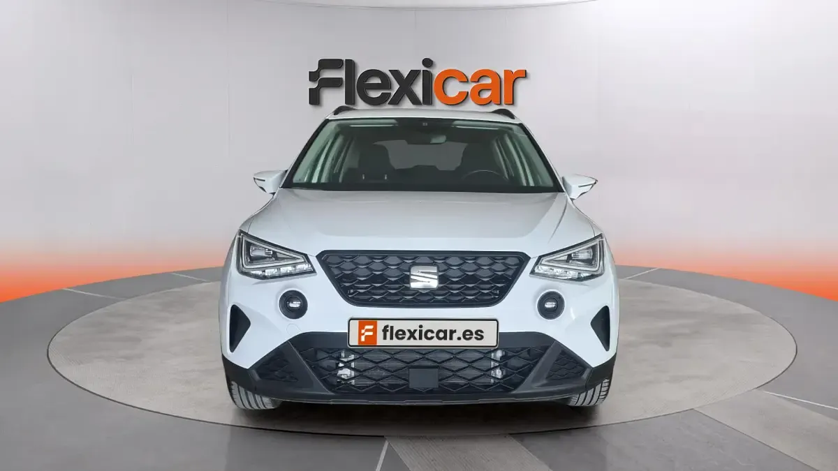 Usado Seat Arona Style 116 CV (85 kW) 2024 Blanco SUV