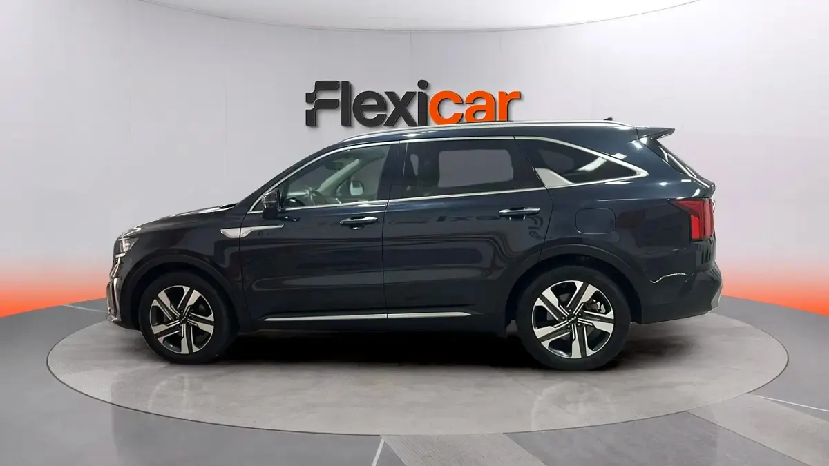 Usado Kia Sorento Plus 265 CV (194 kW) 2024 Azul SUV