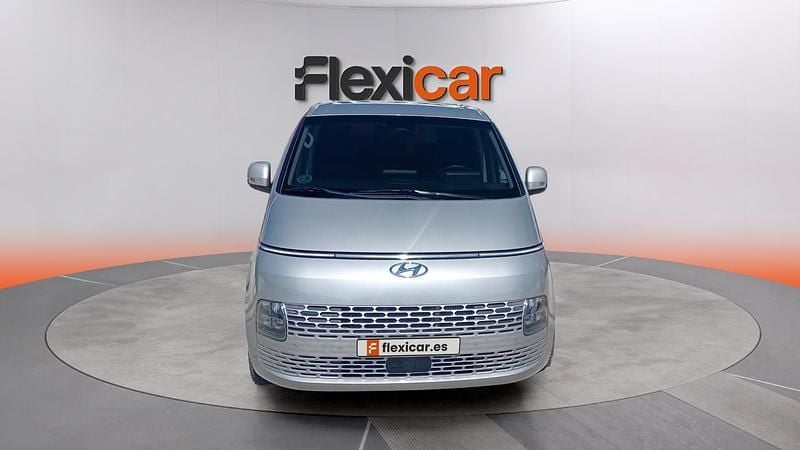 Usado Hyundai Staria 177 CV (130 kW) 2022 Gris Monovolumen