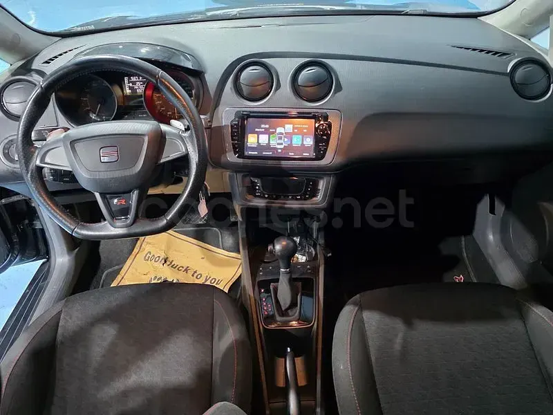 Usado Seat Ibiza FR 150 CV (110 kW) 2010 Gris / plata Berlina