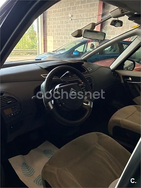 Usado Citroën C4 Picasso Exclusive 110 CV (80 kW) 2010 Negro Monovolumen