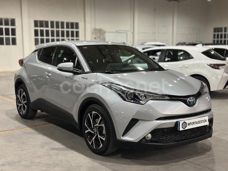 Gris / plata Usado 2019 Toyota C-HR Advance SUV | 20.990 € (Precio justo) - Imagen 1/4