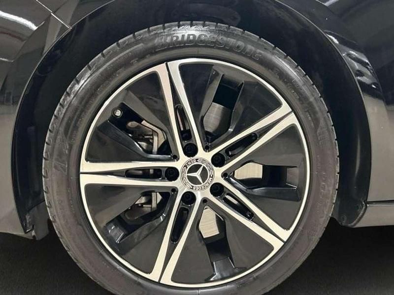 Usado Mercedes E250 163 CV (119 kW) 2025 Utilitario