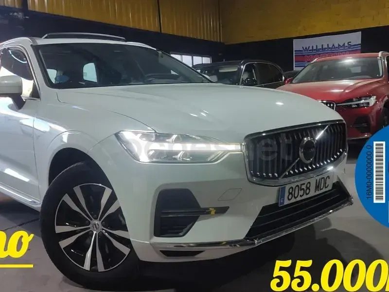 Usado Volvo XC60 Core 350 CV (257 kW) 2023 Blanco SUV
