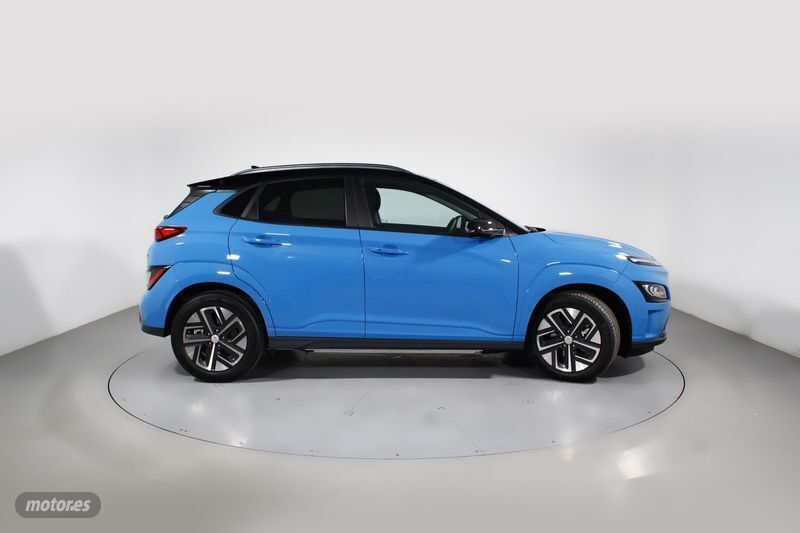 Usado Hyundai Kona 100 kW (136 CV) 2023 Negro SUV