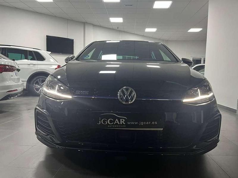 Usado VW Golf VII GTE 204 CV (150 kW) 2017 Negro Utilitario
